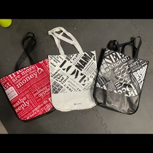Large Lululemon Reusable tote bags